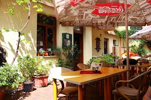 Vinný dvůr place picture